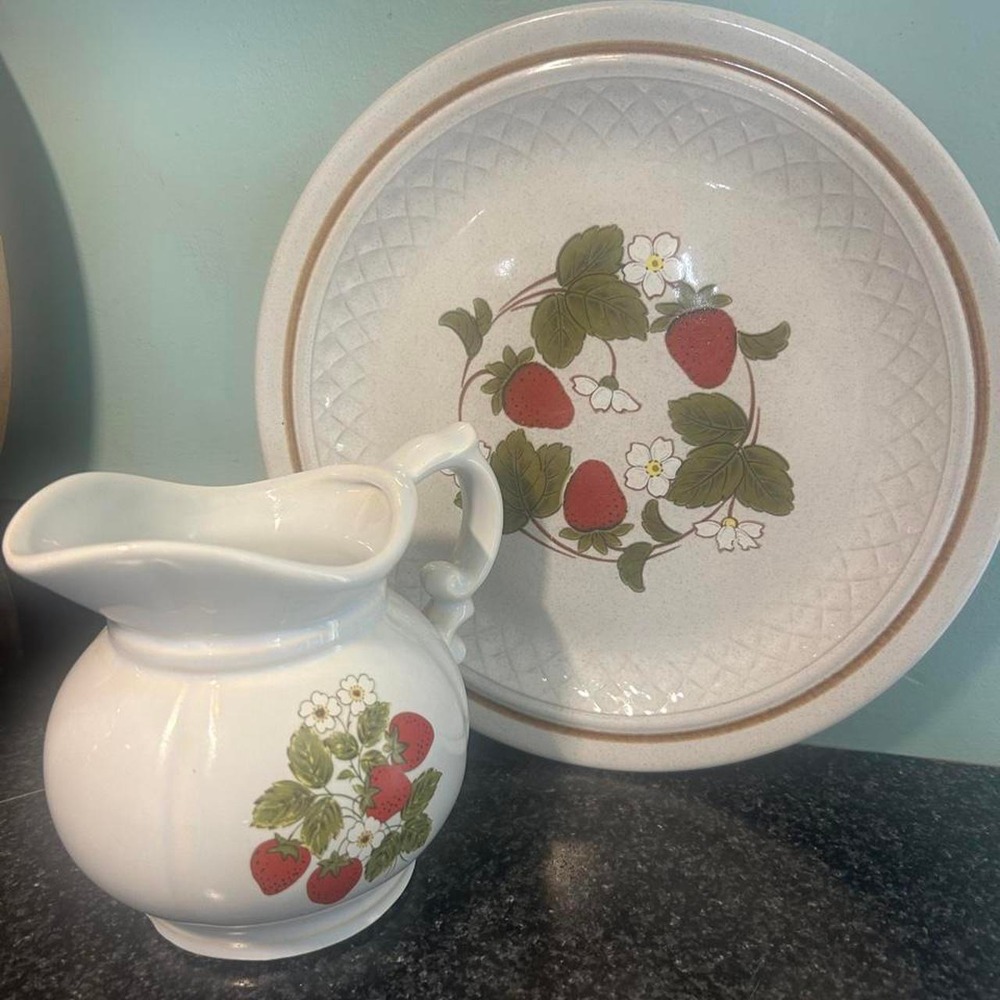 McCoy Strawberry Pitcher & Nikku Plate ~ Vintage